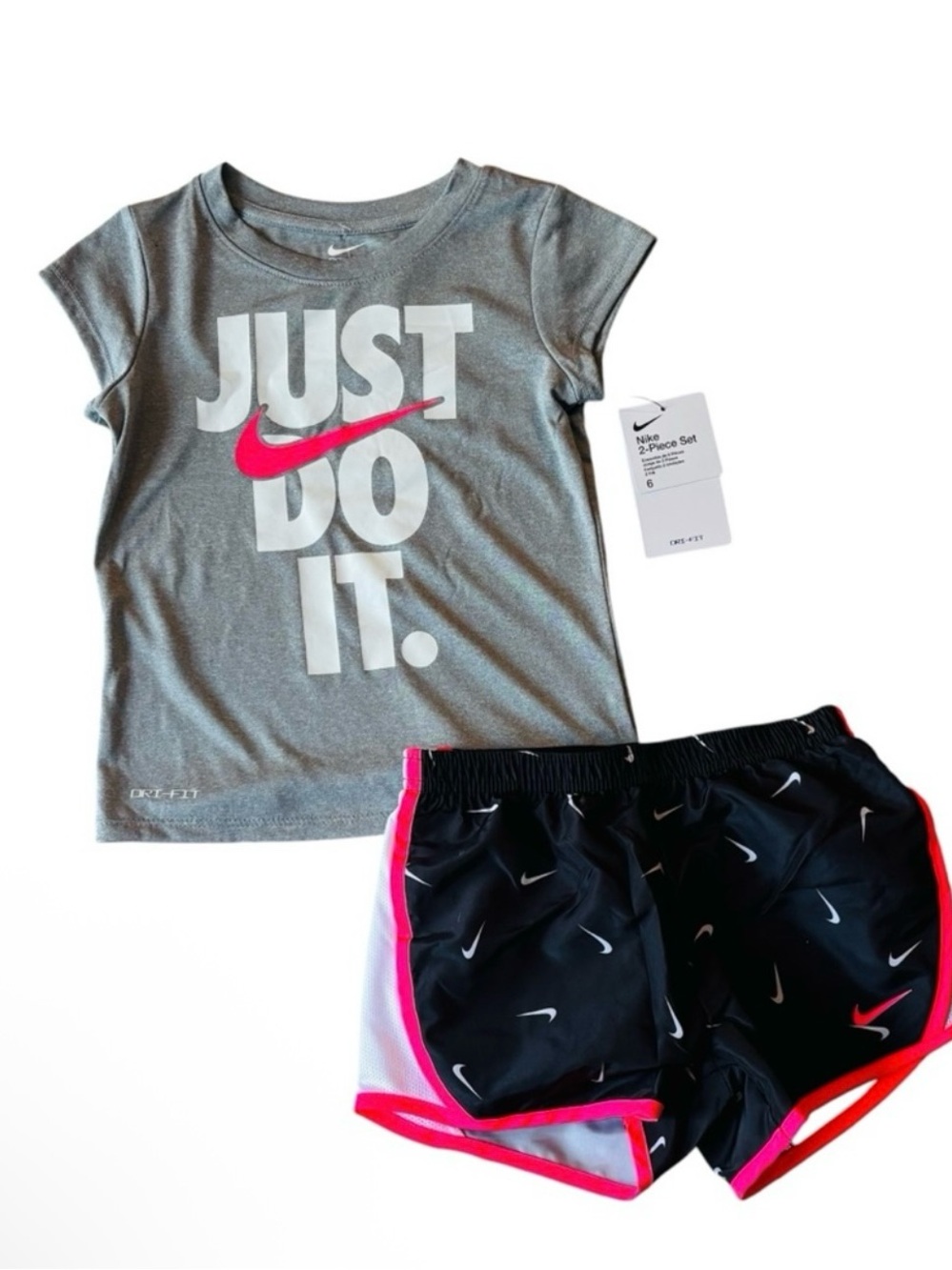 Nike Sz 6 AUTHENTIC GIRLS ORIGINAL BRAND NEW 2Pc TEE & SHORTS SET